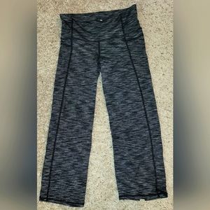 Athleta Energy Power Up Capri Leggings size XS